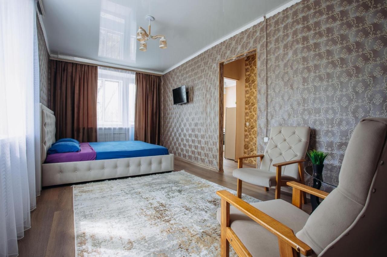 1-комнатная в центре на аль-фараби 93 Apartment Kostanay
